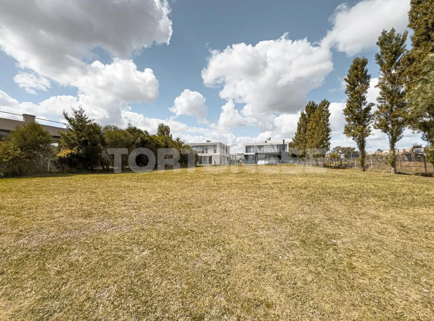 Lote en barrio privado Santa Rita - San Vicente 1