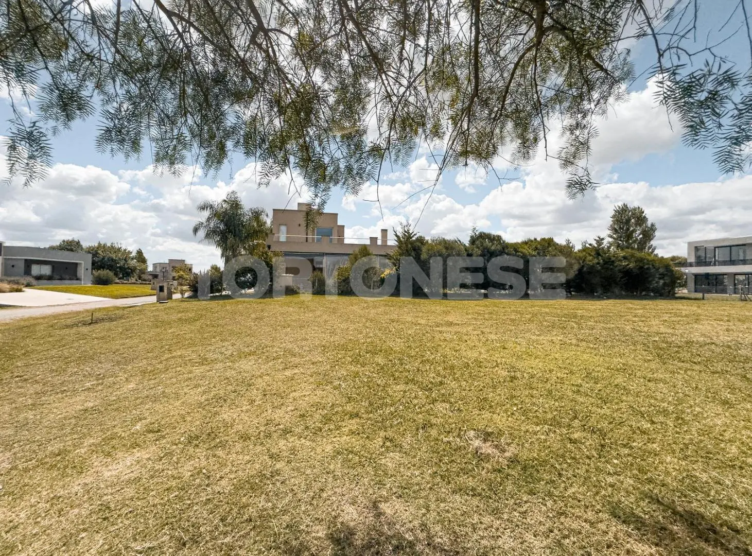 Lote en barrio privado Santa Rita - San Vicente 4
