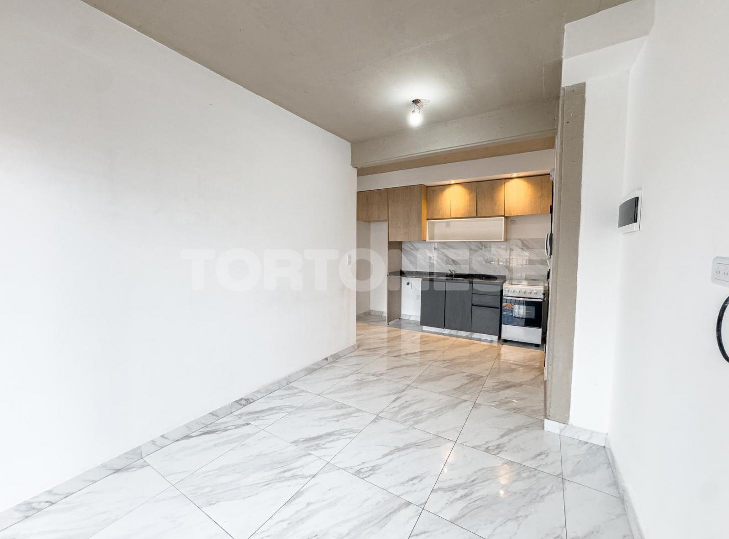 Foto de Departamento 2 ambientes en alquiler con cochera - Boulevard de los, imagen 2
