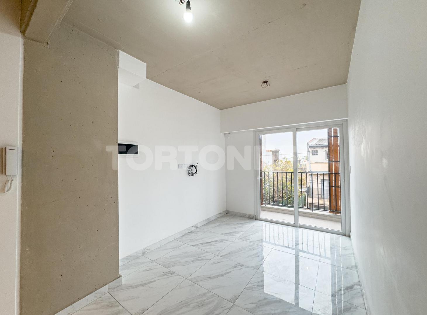 Foto de Departamento 2 ambientes en alquiler con cochera - Boulevard de los, imagen 5