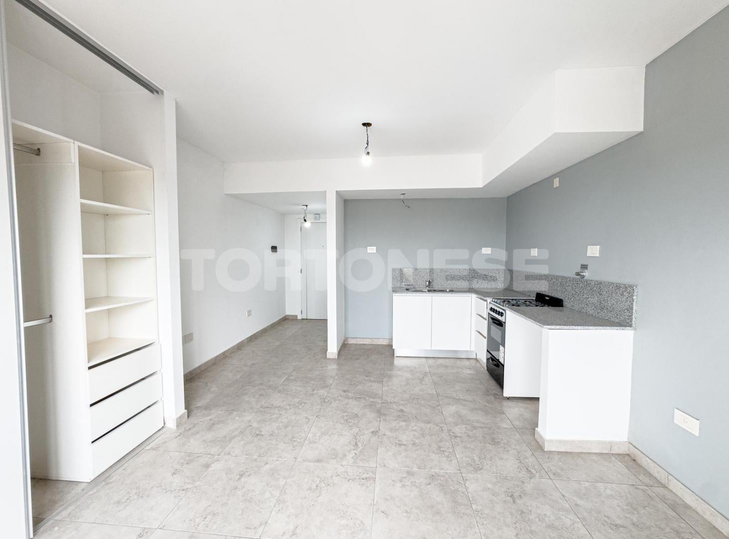 Foto de Departamento monoambiente con balcón al frente - Luminoso - Av, imagen 4