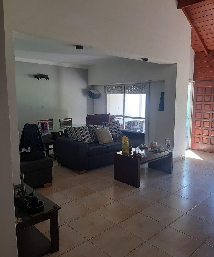 Foto de PH 3 AMBIENTES CON DEPENDENCIA,PARQUE Y PATIO, imagen 5