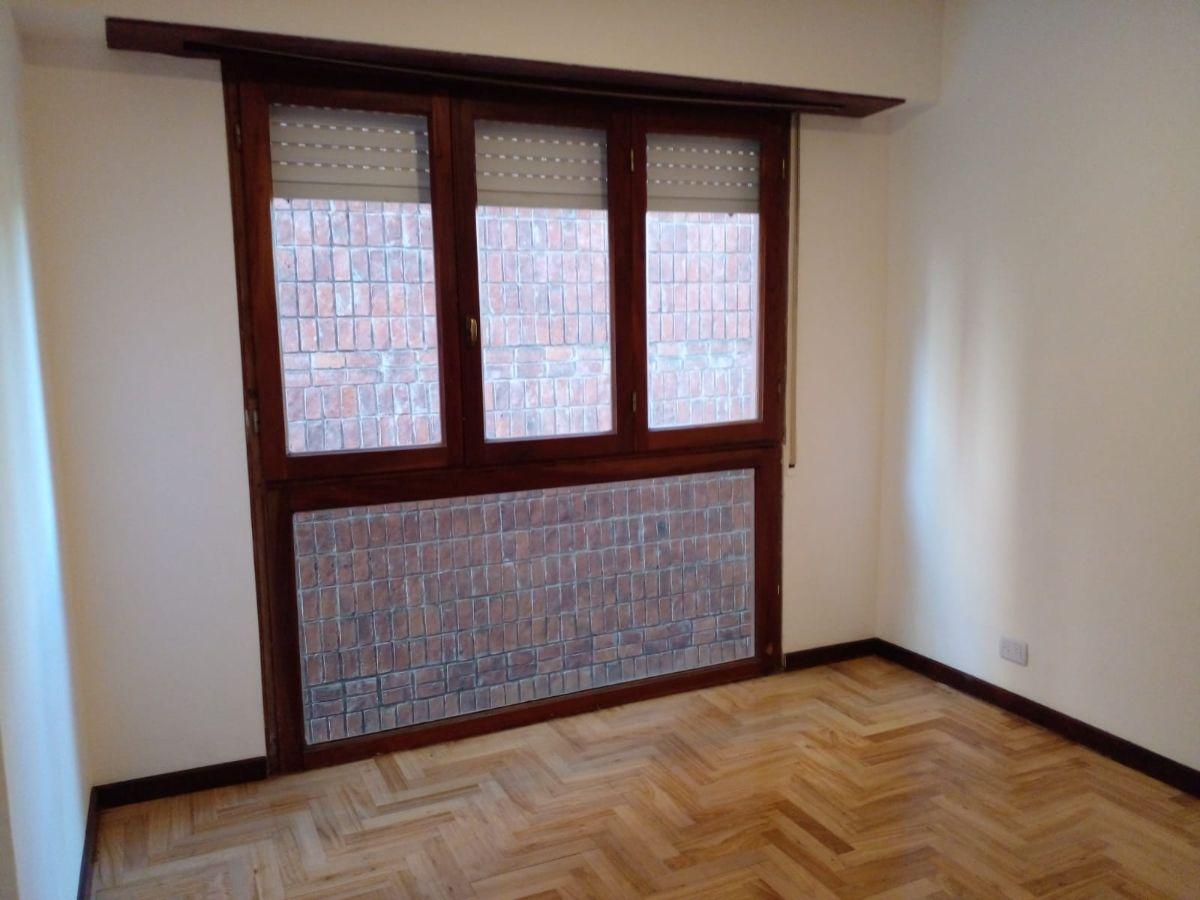 Foto de VENDIDO!!!!!! DEPARTAMENTO 3 AMBIENTES CON COCHERA, imagen 4