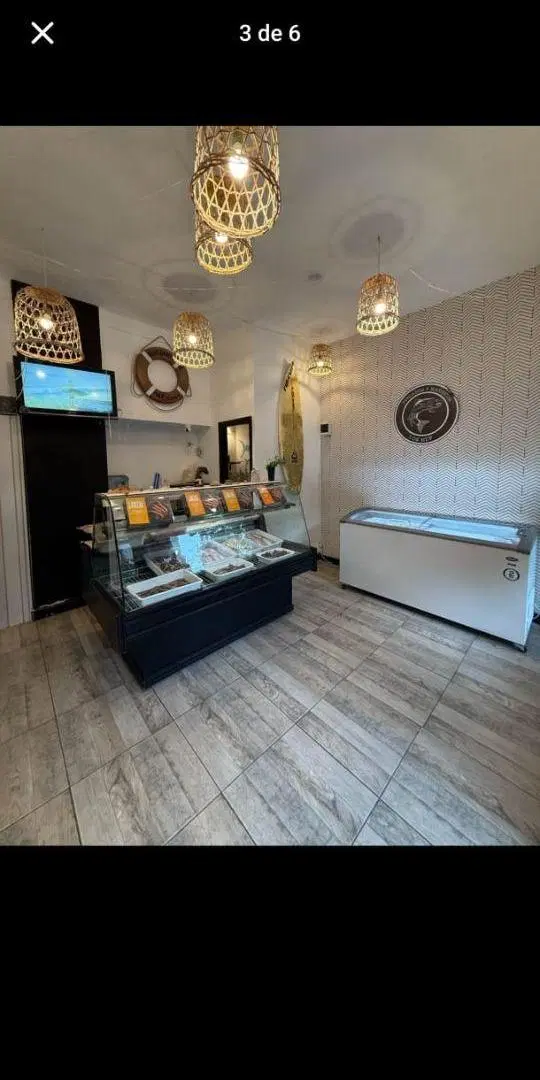 LOCAL COMERCIAL BARRIO LA PERLA 5