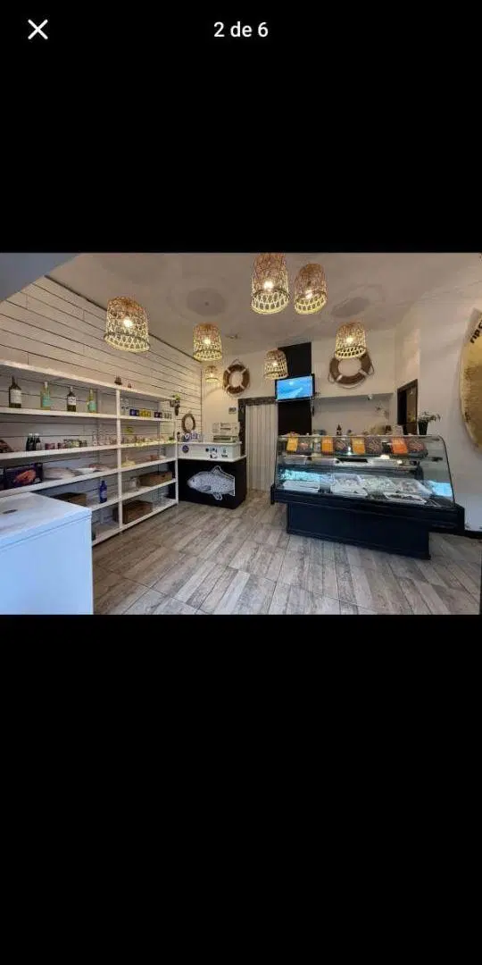 LOCAL COMERCIAL BARRIO LA PERLA 2