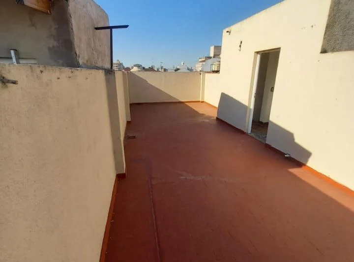 Departamento 3 Ambientes con Terraza Independiente (Céntrico) 1