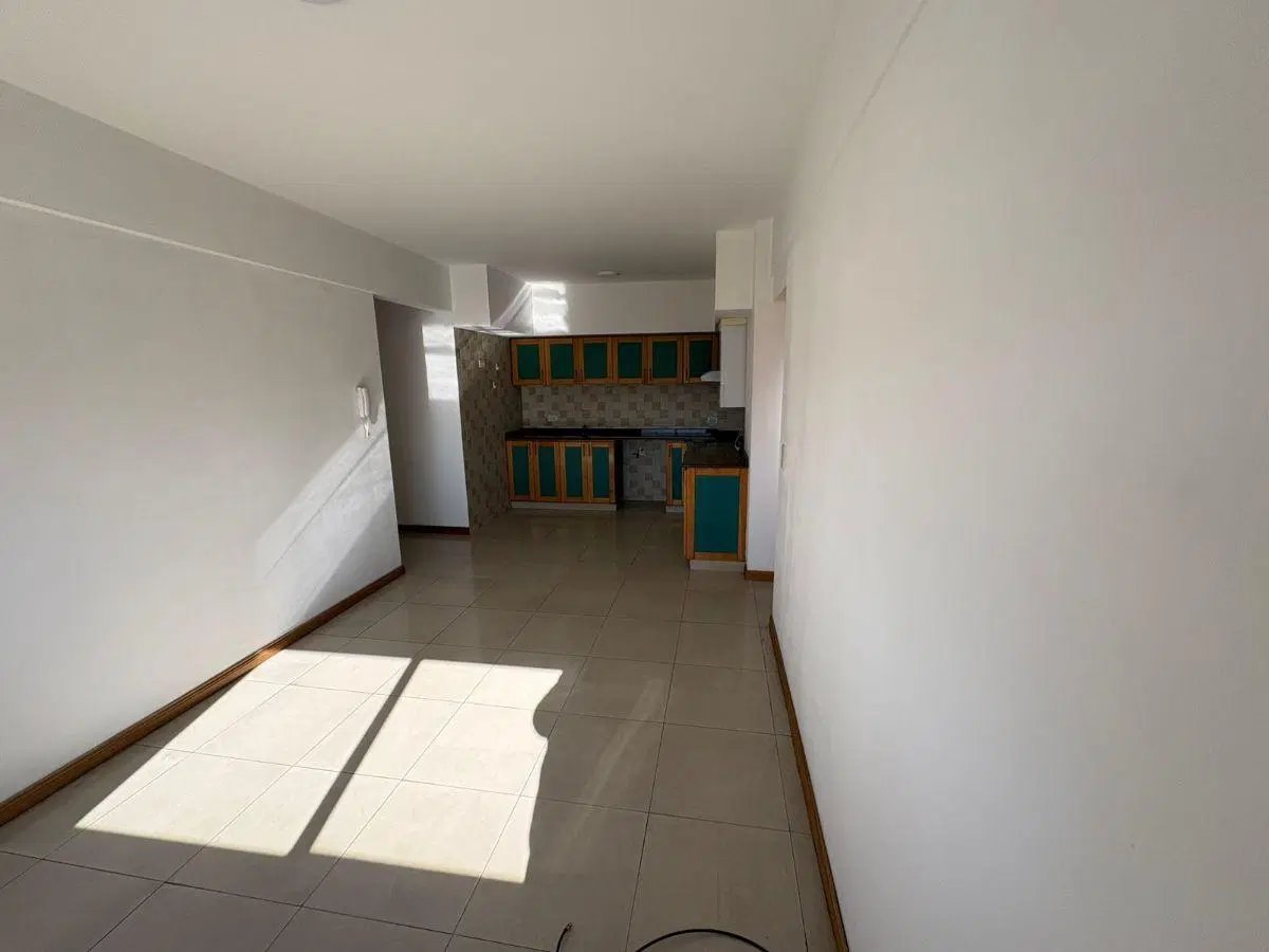 JUNIO NUEVO VALOR // Departamento 2 ambientes San Justo CENTRO 5