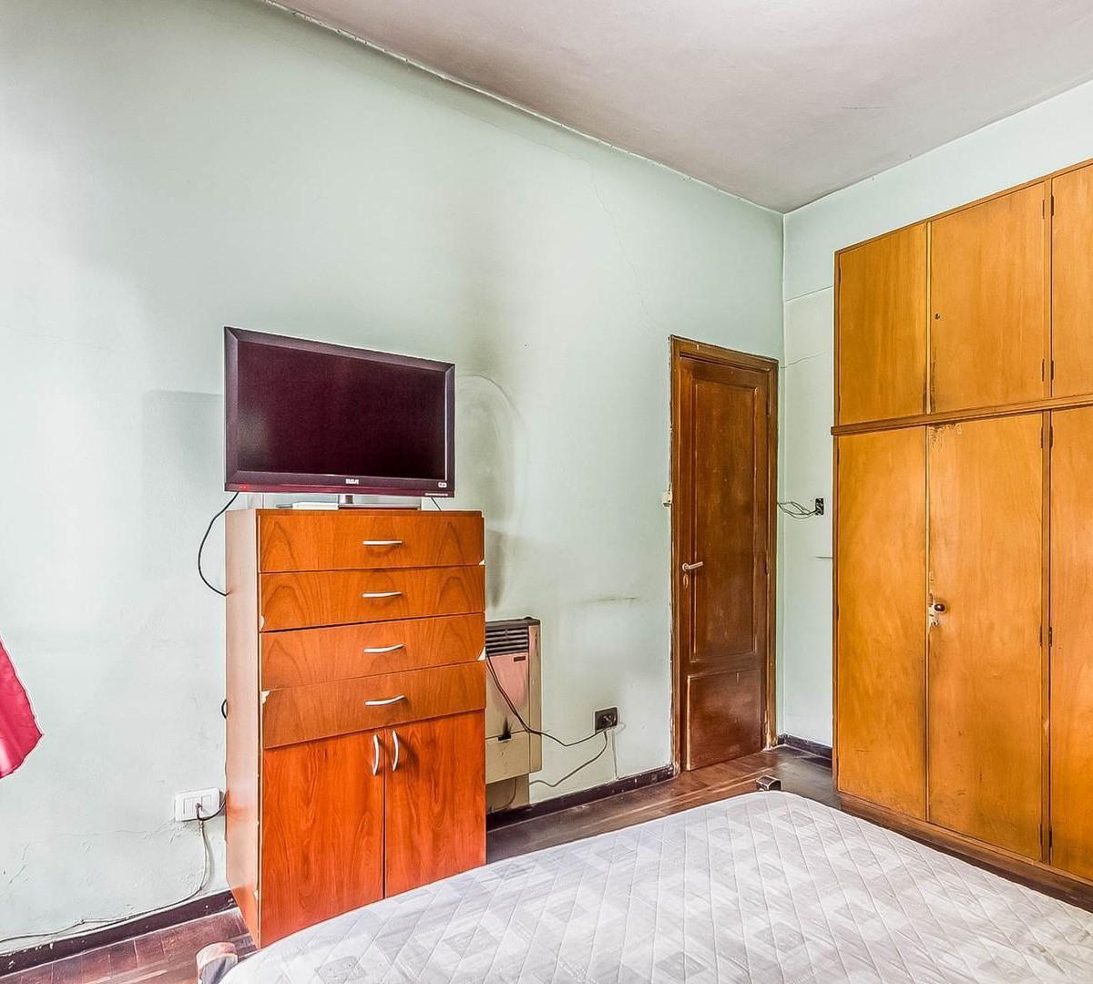 Departamento PH · en Venta · 4 Ambientes · Terraza Propia, Apto Crédito · Boedo 2