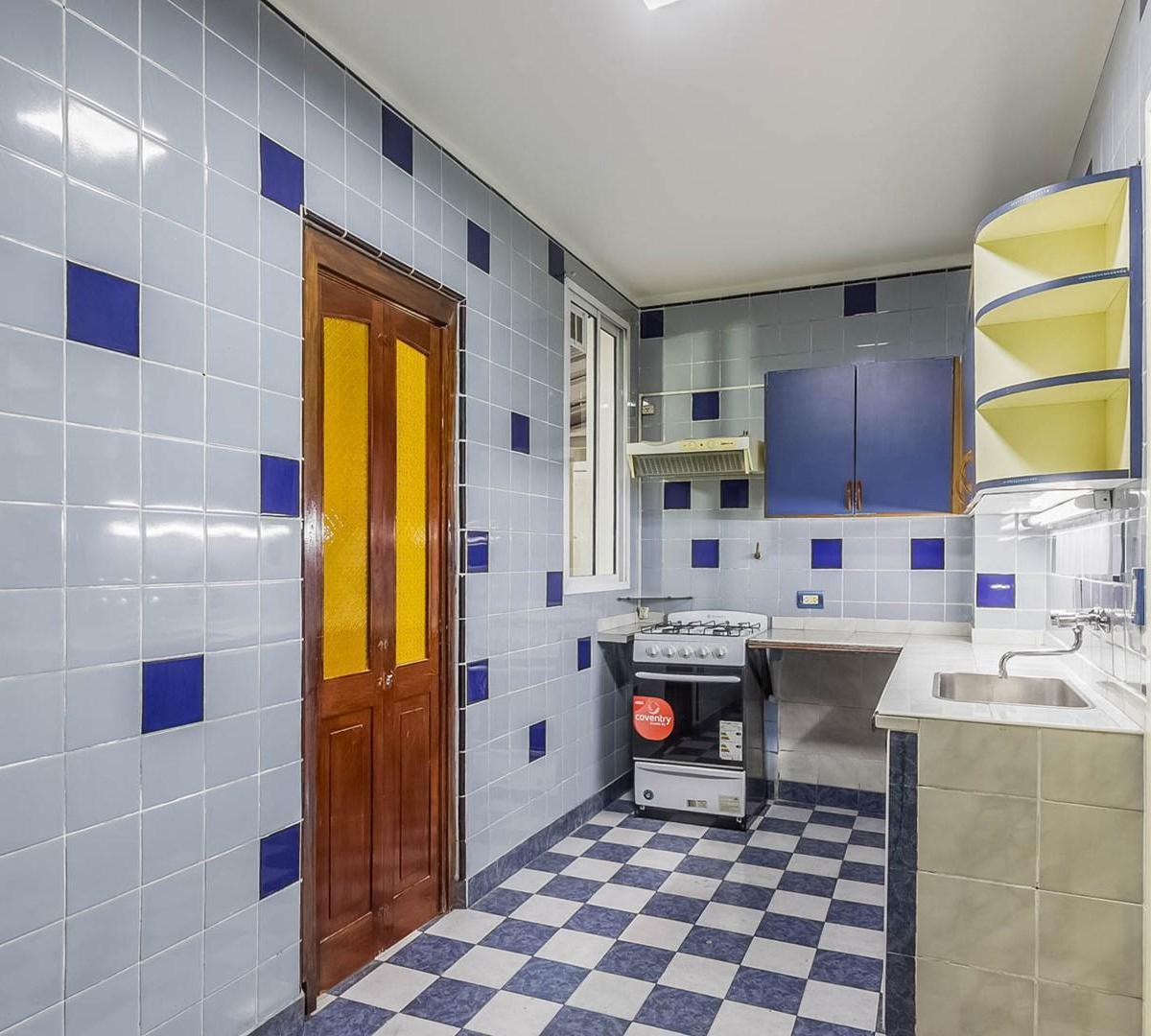 Departamento · en Venta · 3 Ambientes con Dependencia · Amplio y Luminoso · Caballito 2