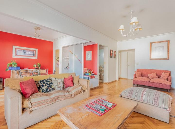 Departamento · En Venta · 4 Ambientes · Balcón C/Vista Abierta · 3 Dormitorios · Luminoso · Flores 2