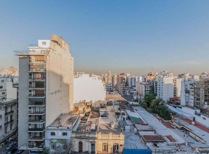 Departamento · En Venta · 4 Ambientes · Balcón C/Vista Abierta · 3 Dormitorios · Luminoso · Flores 3