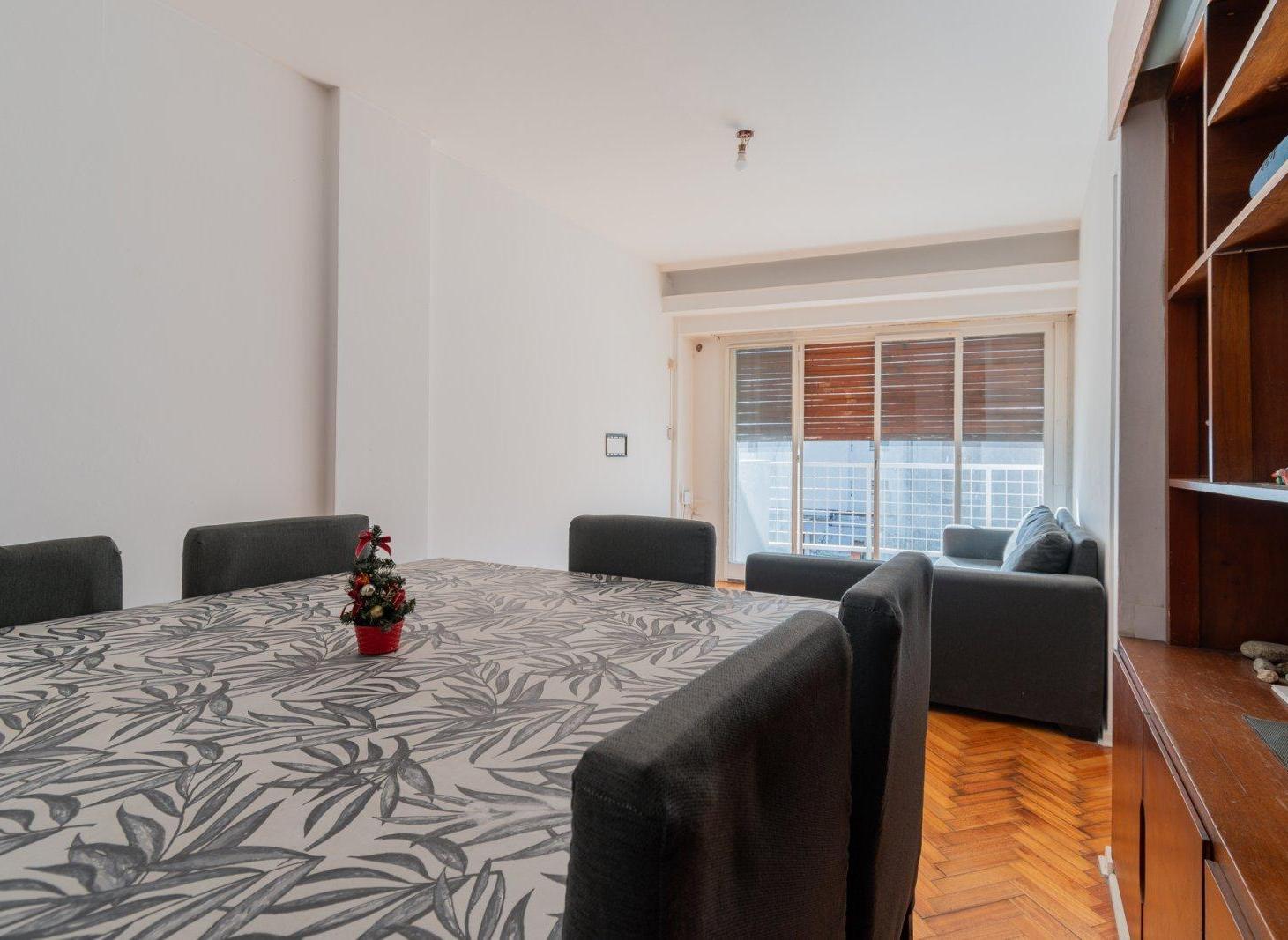 Departamento · Venta · 3 Ambientes · Con Dependencia Y Balcón · Almagro