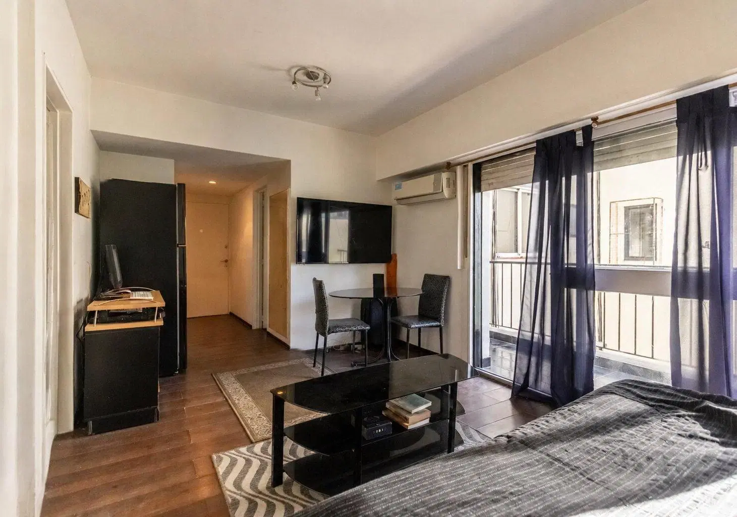 VENTA. DEPTO. MONOAMBIENTE. BALCÓN. PALERMO. 2
