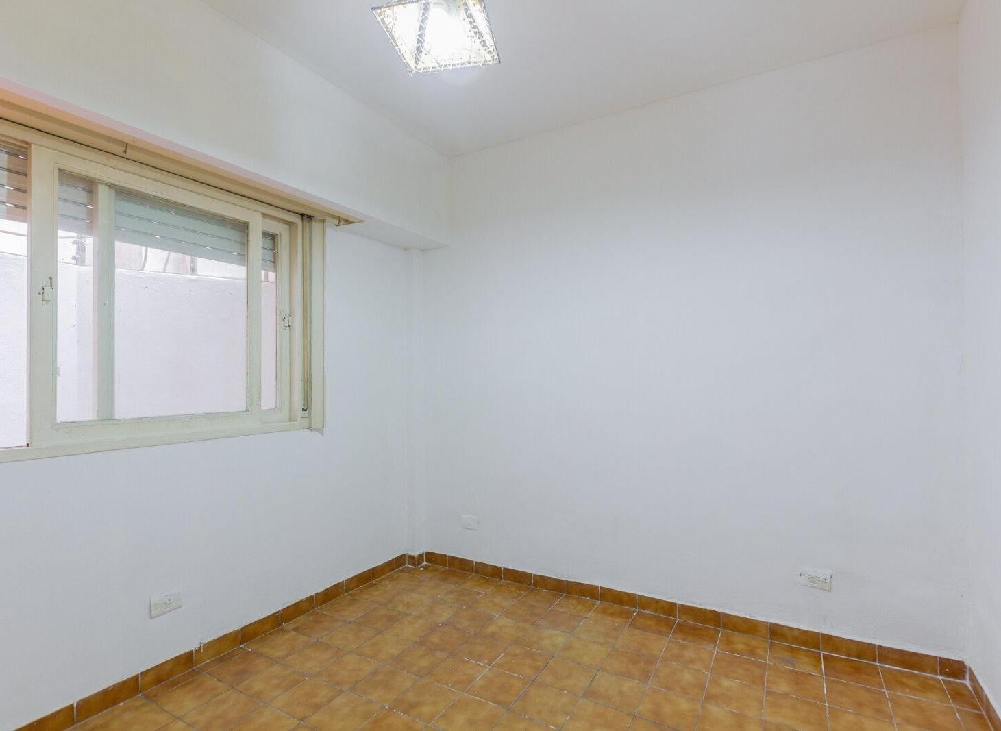 Departamento · En Venta · 2 Ambientes · Apto Crédito · Patio · Liniers