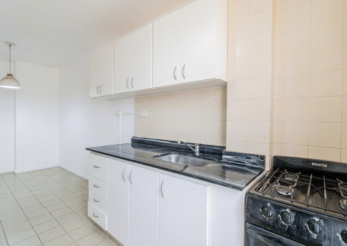 Foto de Piso · Departamento · En Venta · 3 Ambientes con Dependencia · cochera · Luminoso · Coghlan, imagen 1