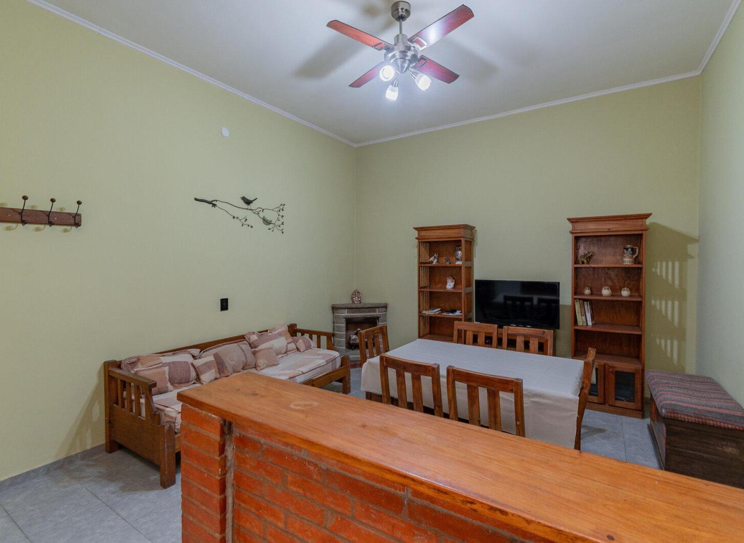 Foto de PH · En Venta · 3 Ambientes · Amplio Con Excelente Ubicación · Ramos, imagen 2