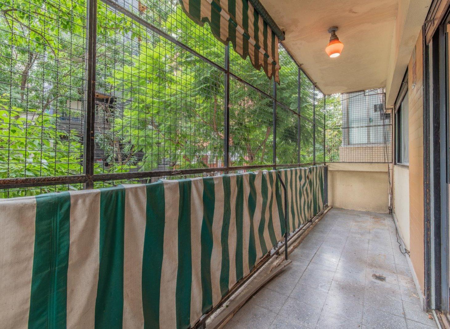 Foto de Departamento · Venta · Apto Crédito · Dos Ambientes · C/ Balcón Y, imagen 2