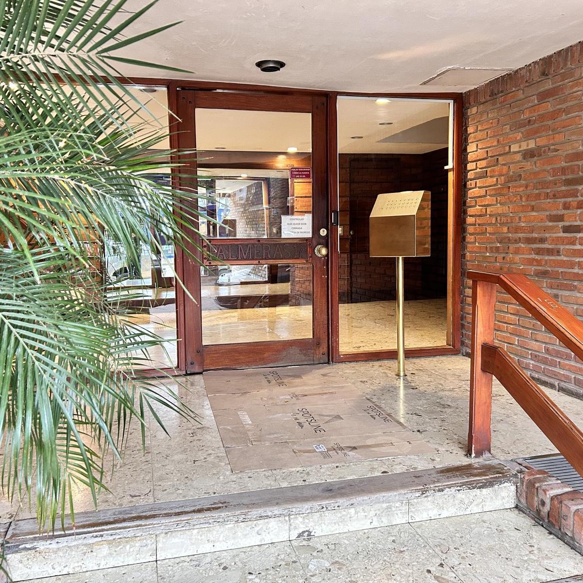 Edificio Palmeras I 2