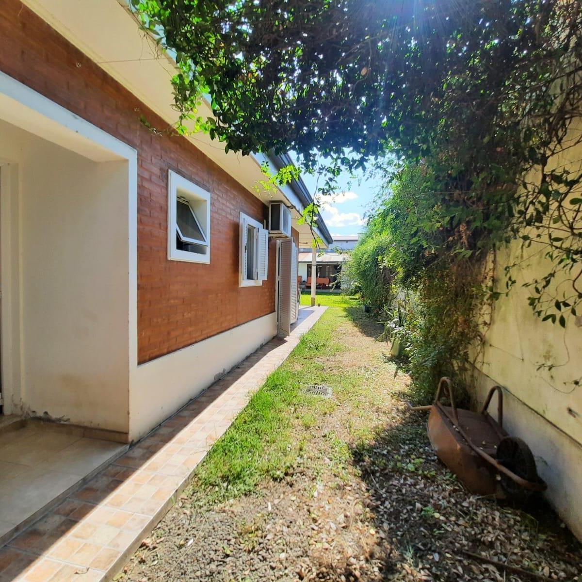 Casa de 5 Ambientes con Pileta y Quincho 5