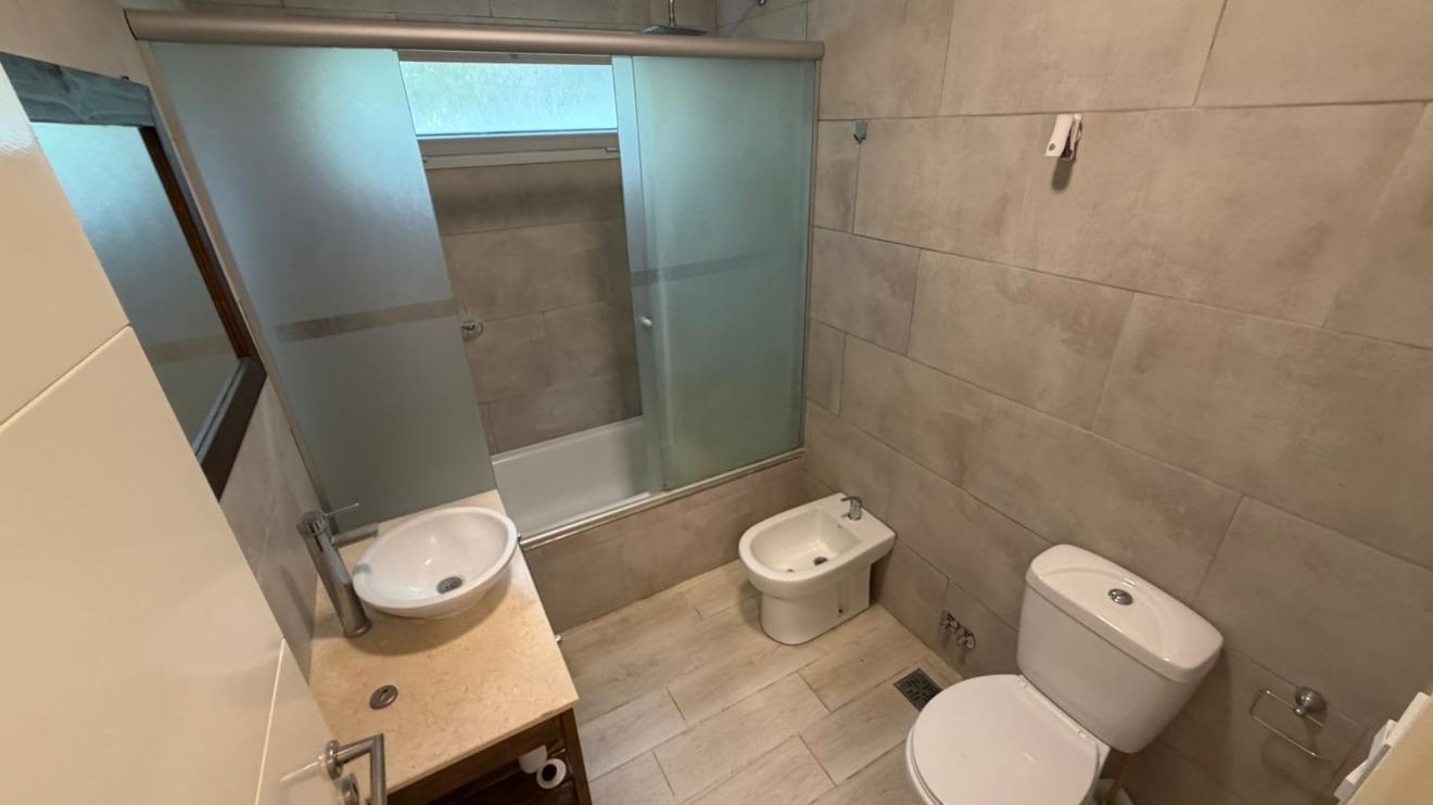 Foto de ### Venta casa 4 ambientes parque pileta Pilar ###, imagen 1