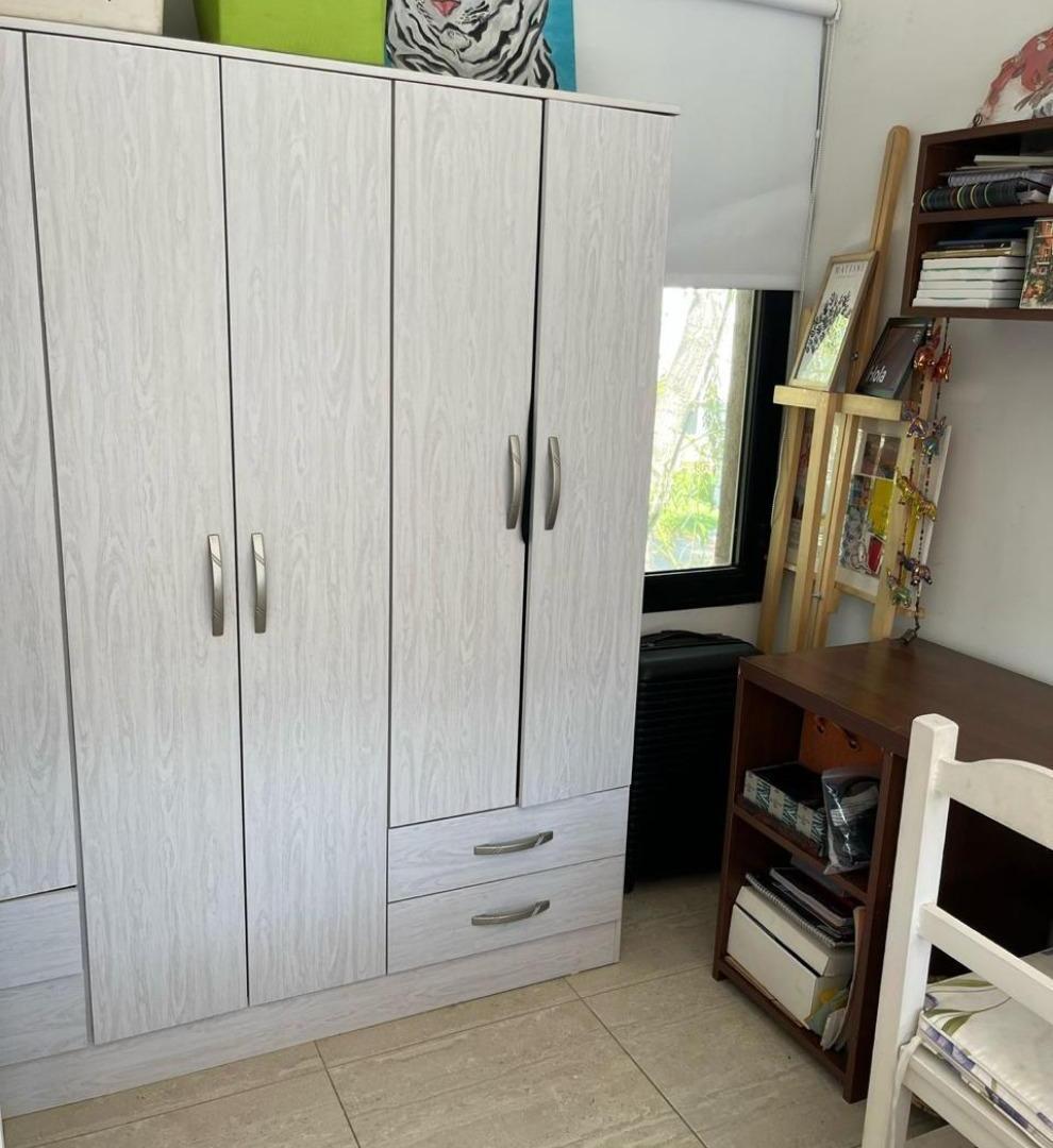 Foto de ### CASA en venta Los Robles ###, imagen 1