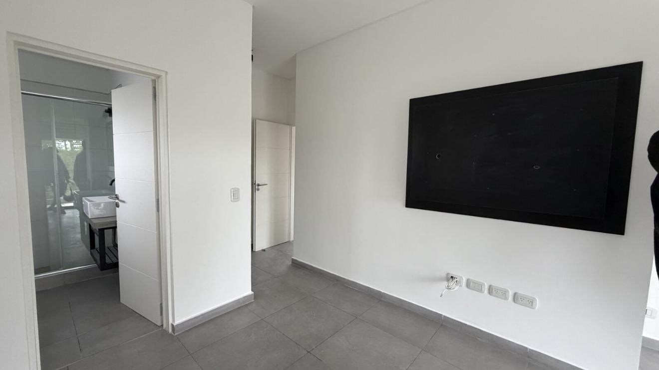 Foto de Casa en venta Los Arces, imagen 2