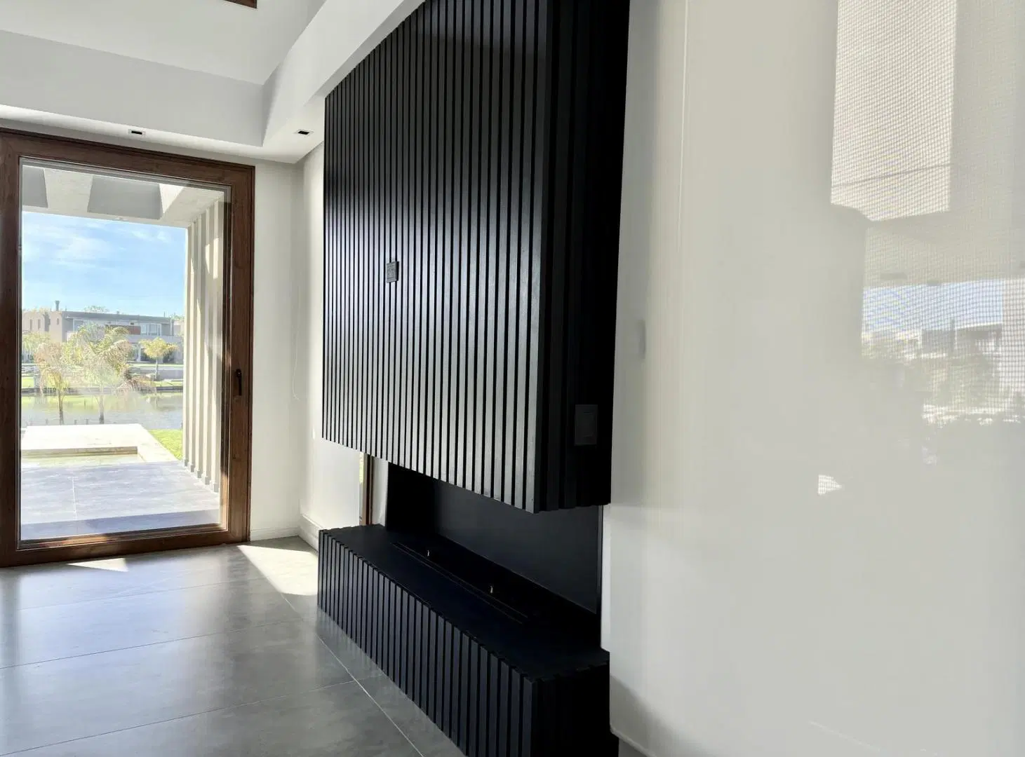 Casa en venta sobre lago central en Virazón, Nordelta 2