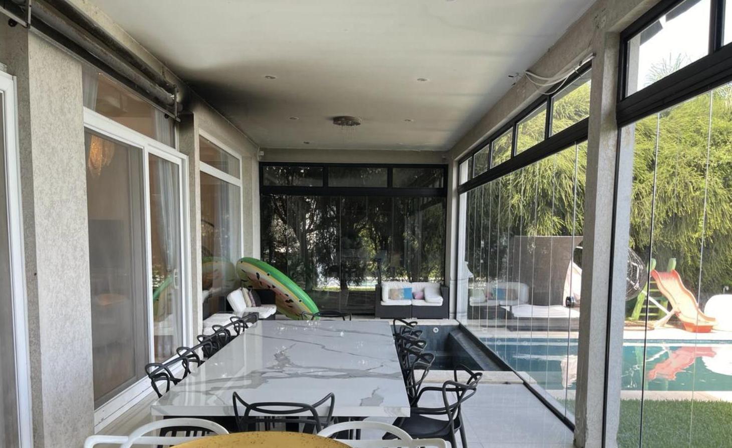 Foto de Casa en venta a la laguna en Los Alisos, Nordelta., imagen 2