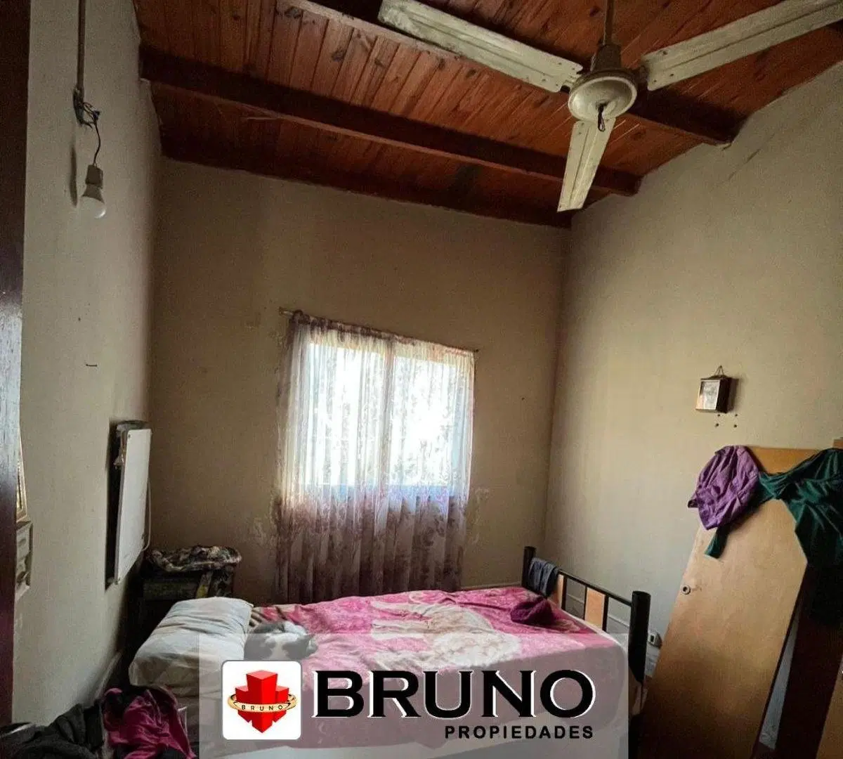 VENTA DE CASA 2 AMBIENTES EN MARCOS PAZ 5