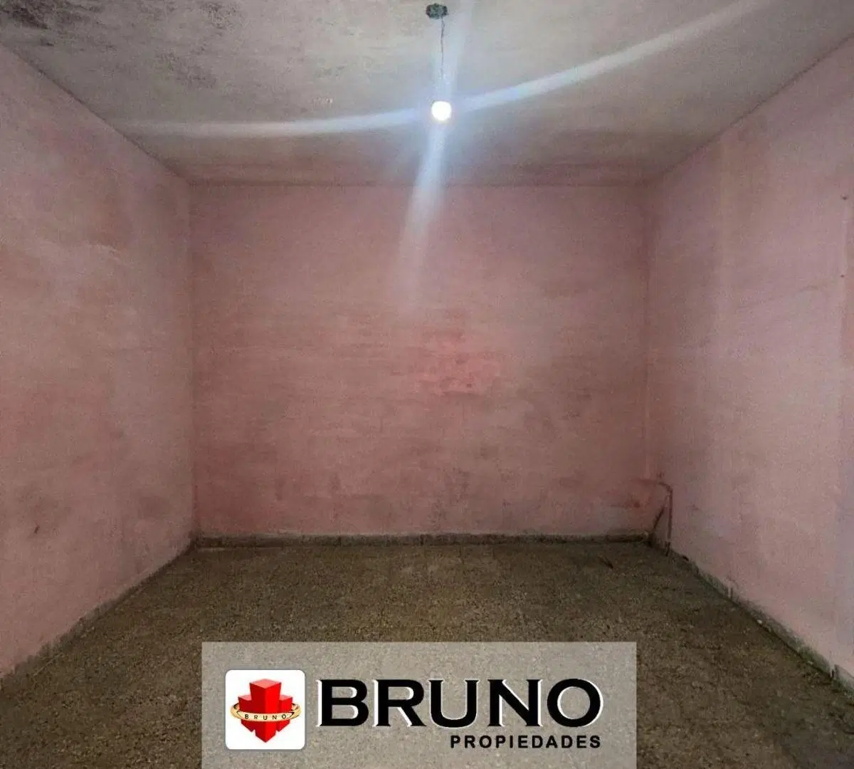 VENTA DE CASA 3 AMBIENTES EN MARCOS PAZ 4