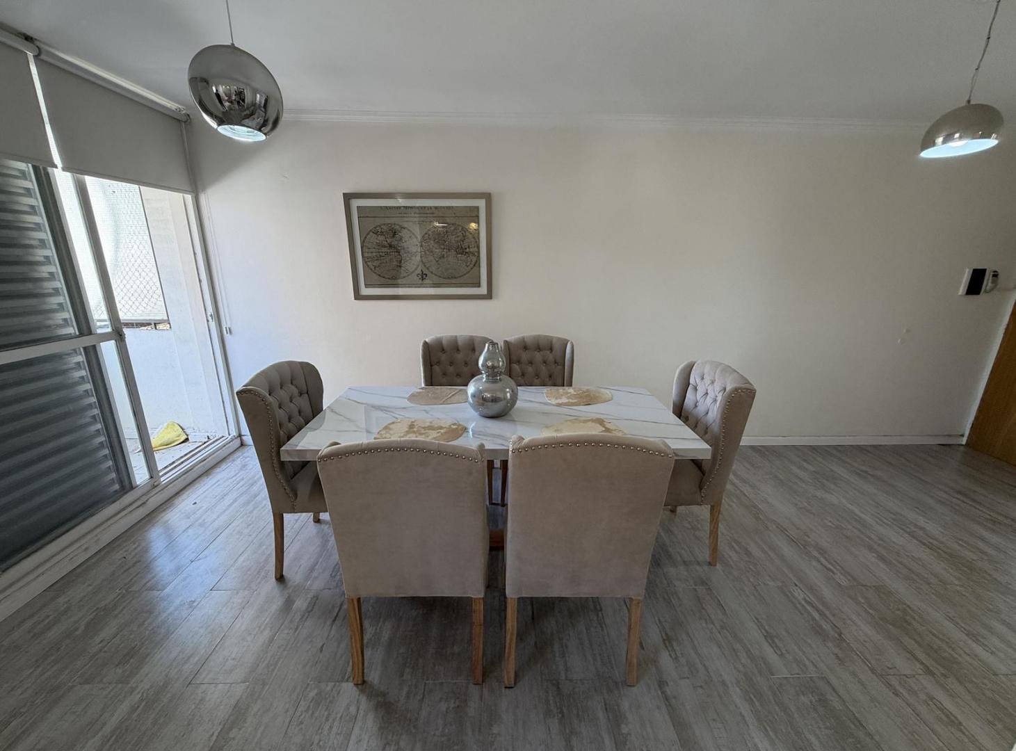 Venta Departamento 2 dormitorios amueblado zona centro