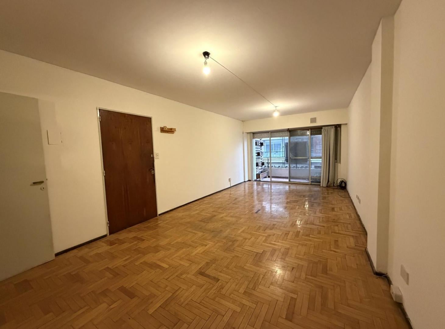 Foto de Venta Departamento semipiso dos dormitorios zona ex aduana, imagen 5