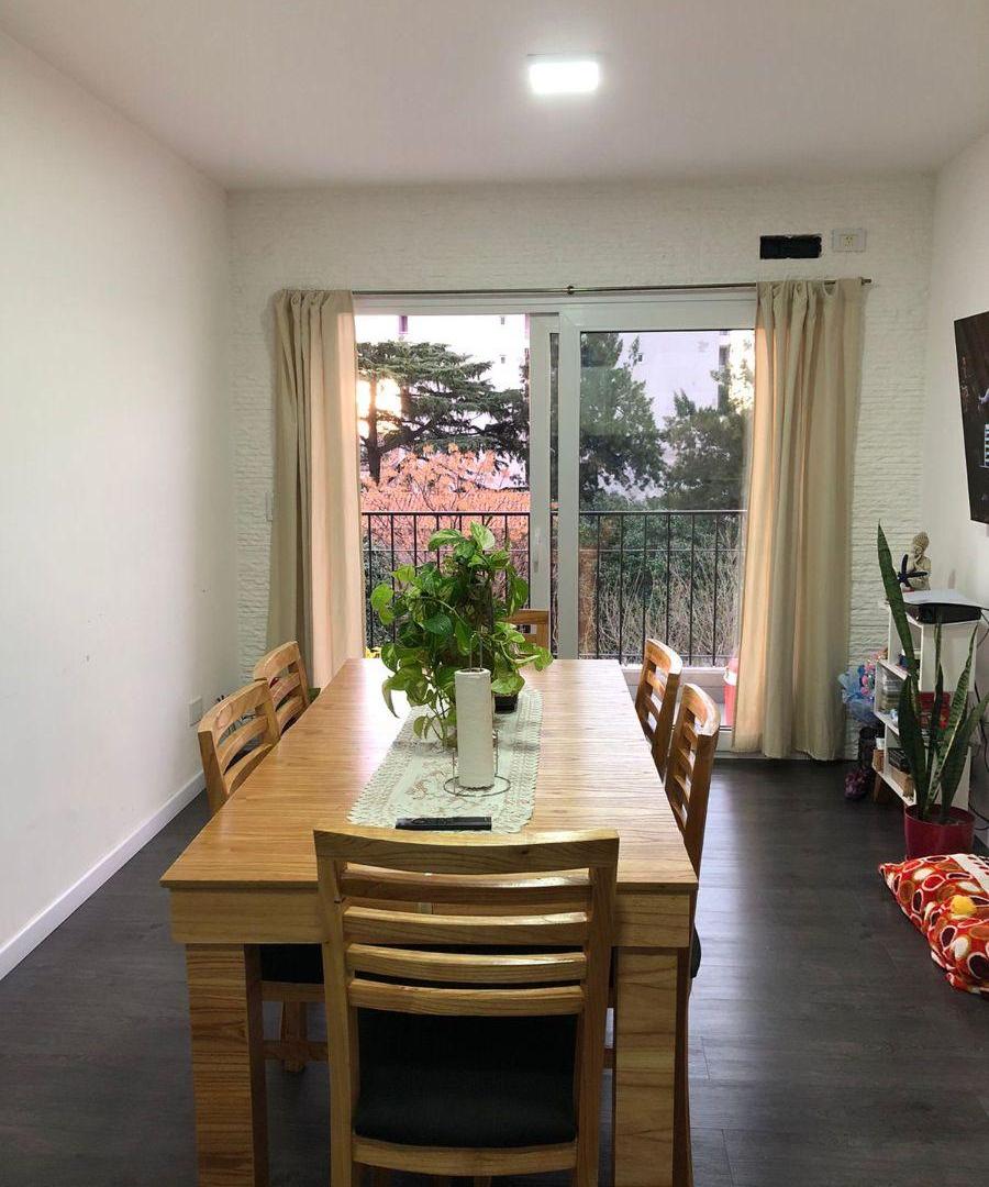 VENTA DEPARTAMENTO 2 AMBIENTES CON COCHERA EN MARTIN CORONADO