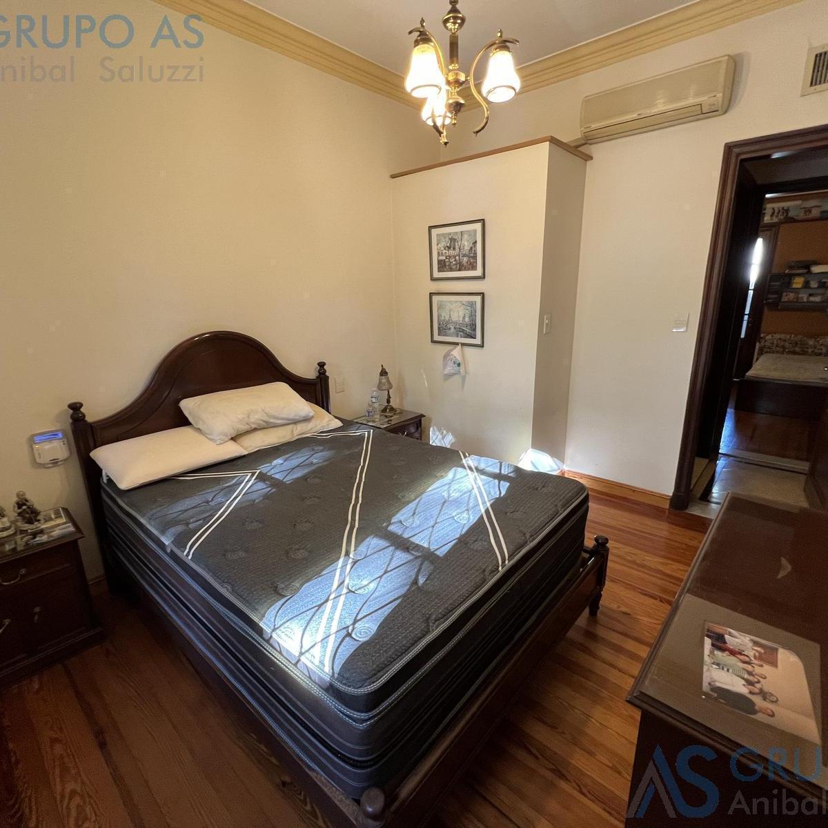 Hermosa Casa de Estilo con Jardín 5
