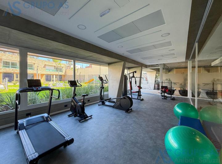 Foto de Edificio Bruna - Duplex con patio y parrillero privado, imagen 4
