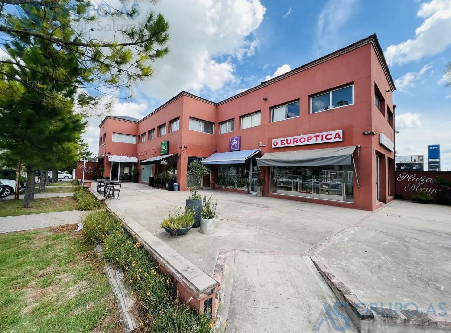 Departamento Muy Amplio y Cómodo en la Mejor Zona de Funes 2