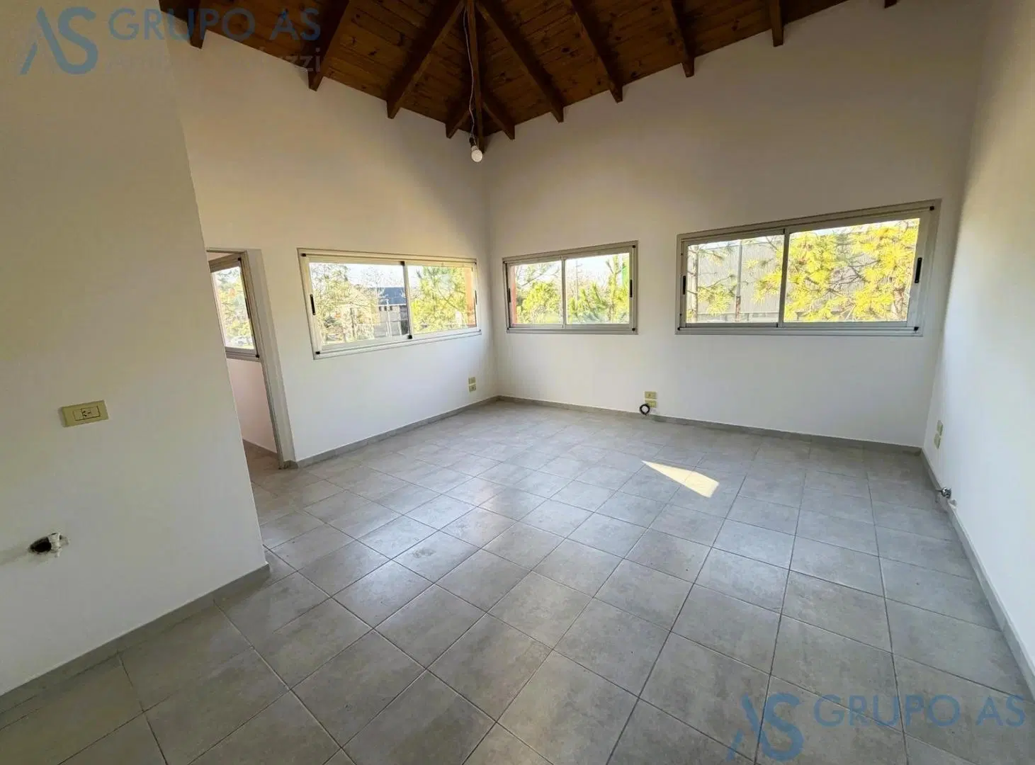 Impecable Departamento en la mejor zona de Funes 2