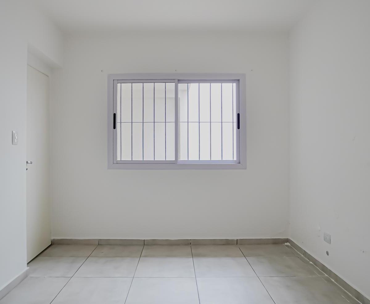 3 Phs Independientes de un Dormitorio B° San Martin 4