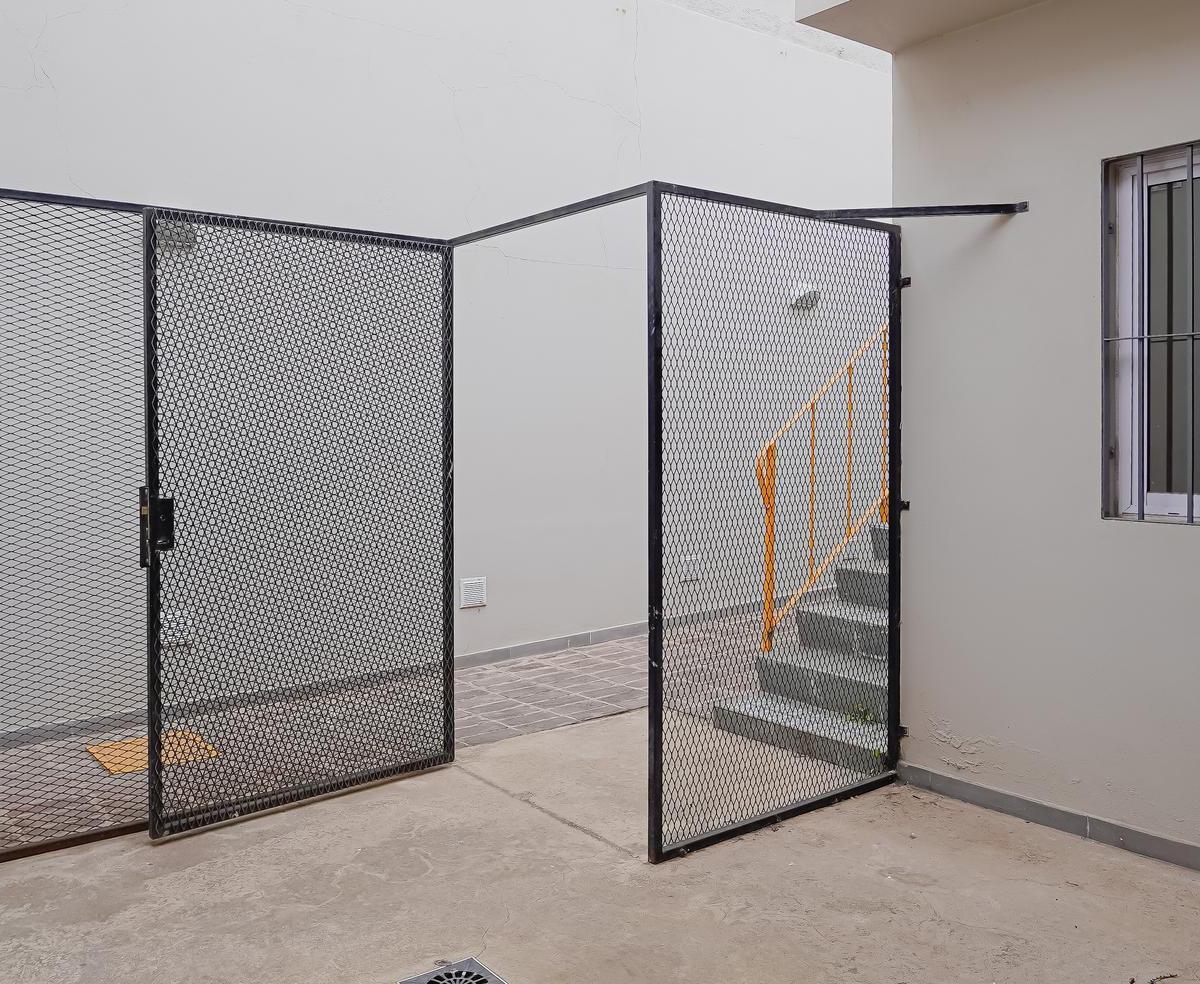 3 Phs Independientes de un Dormitorio B° San Martin 2
