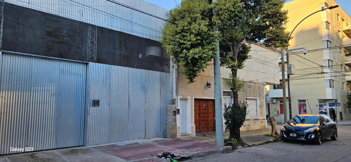 Vendo Galpón a Dos Cuadras Plaza Jerónimo del Barco Sobre 9 de Julio 2