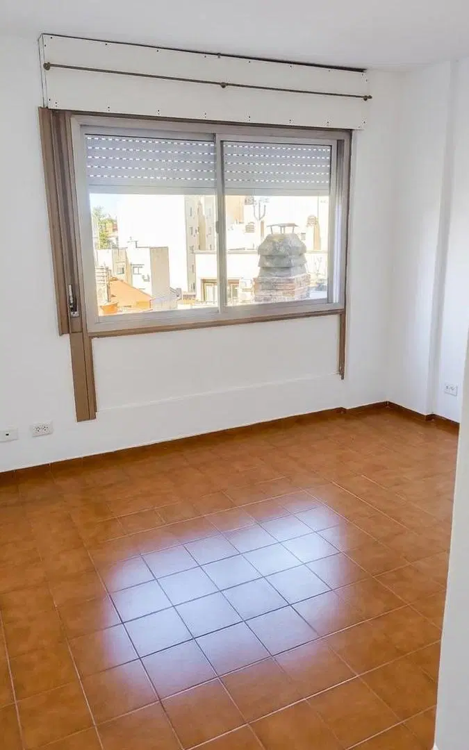 Alquilo departamento dos dormitorios en Nueva Cordoba 2