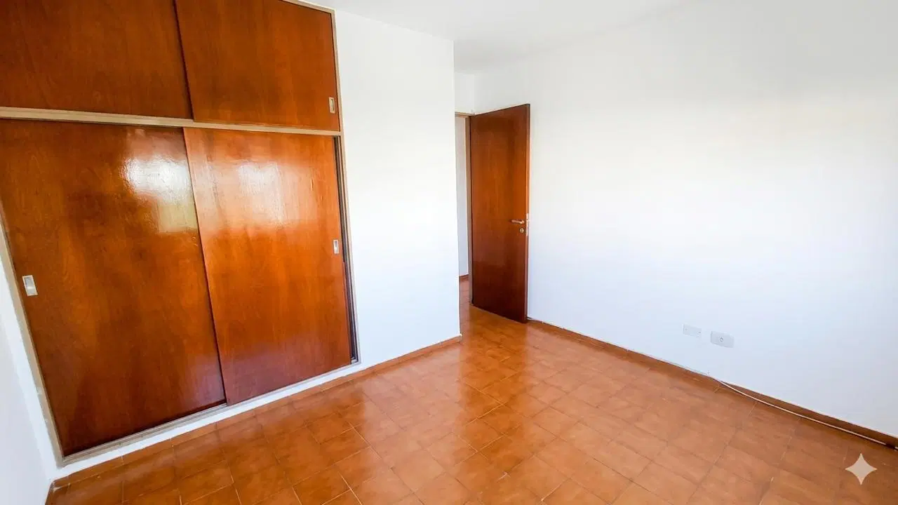 Alquilo departamento dos dormitorios en Nueva Cordoba 4