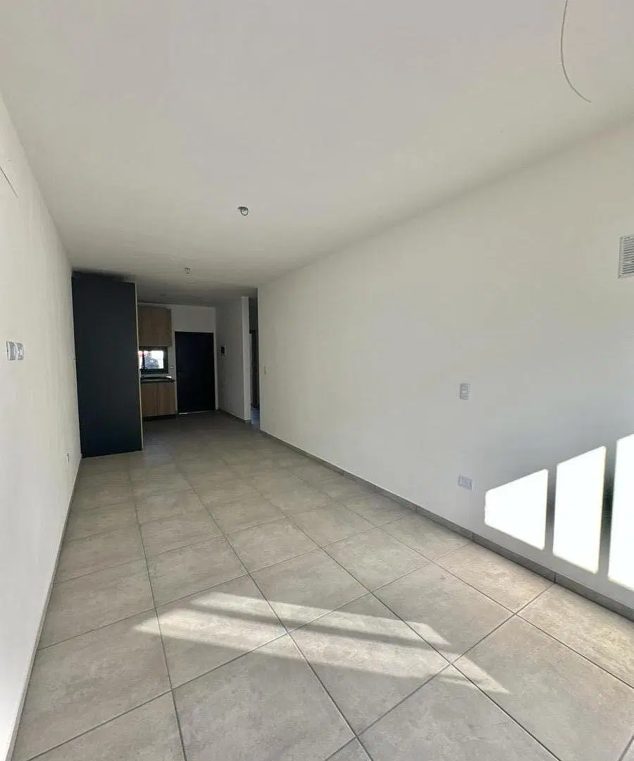 Vendo casa de dos dormitorios en Quebradas de Manantiales 2