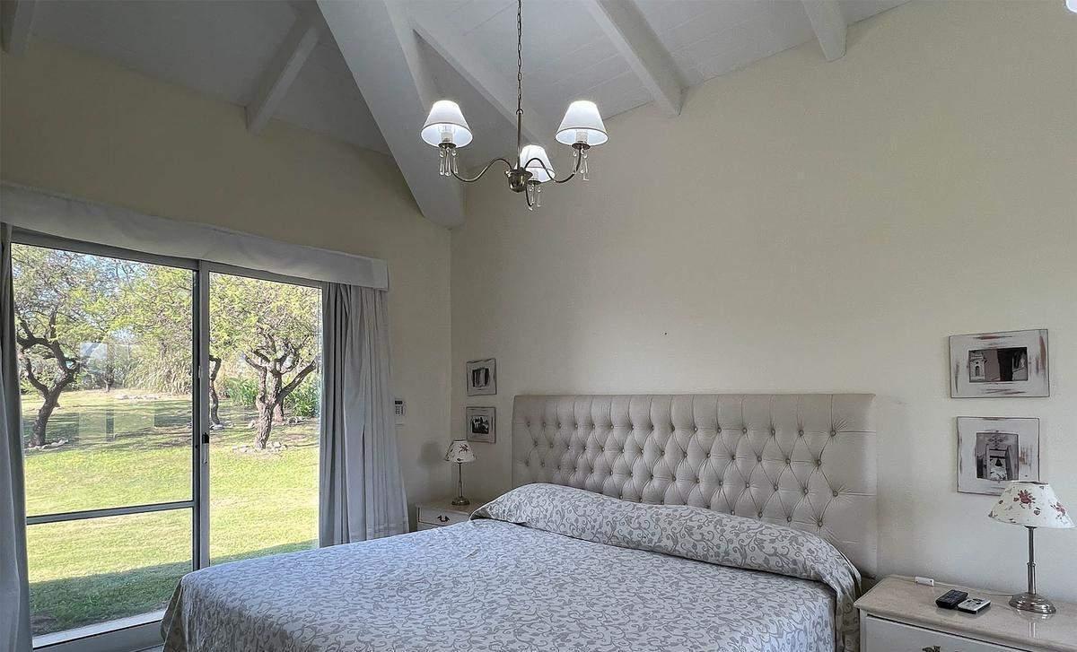 Venta Casa de Categoría Country Causana 2