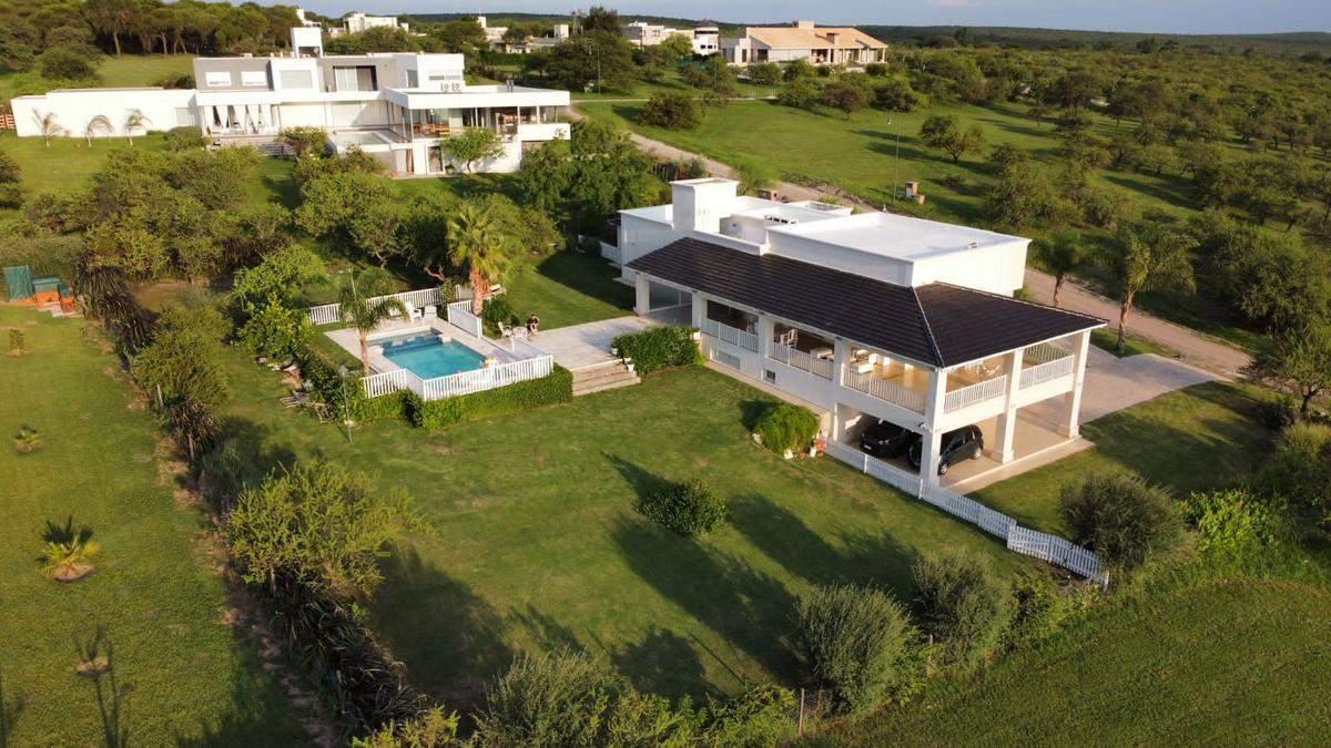 Venta Casa de Categoría Country Causana 5