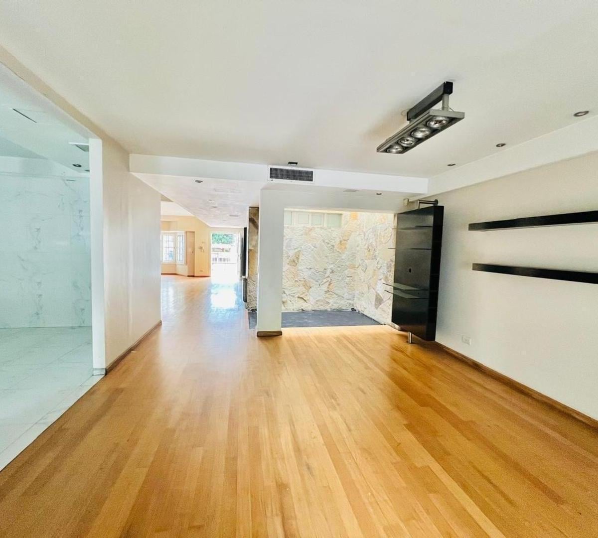 Foto de CASA 5 AMBIENTES - RAMOS MEJIA, imagen 3