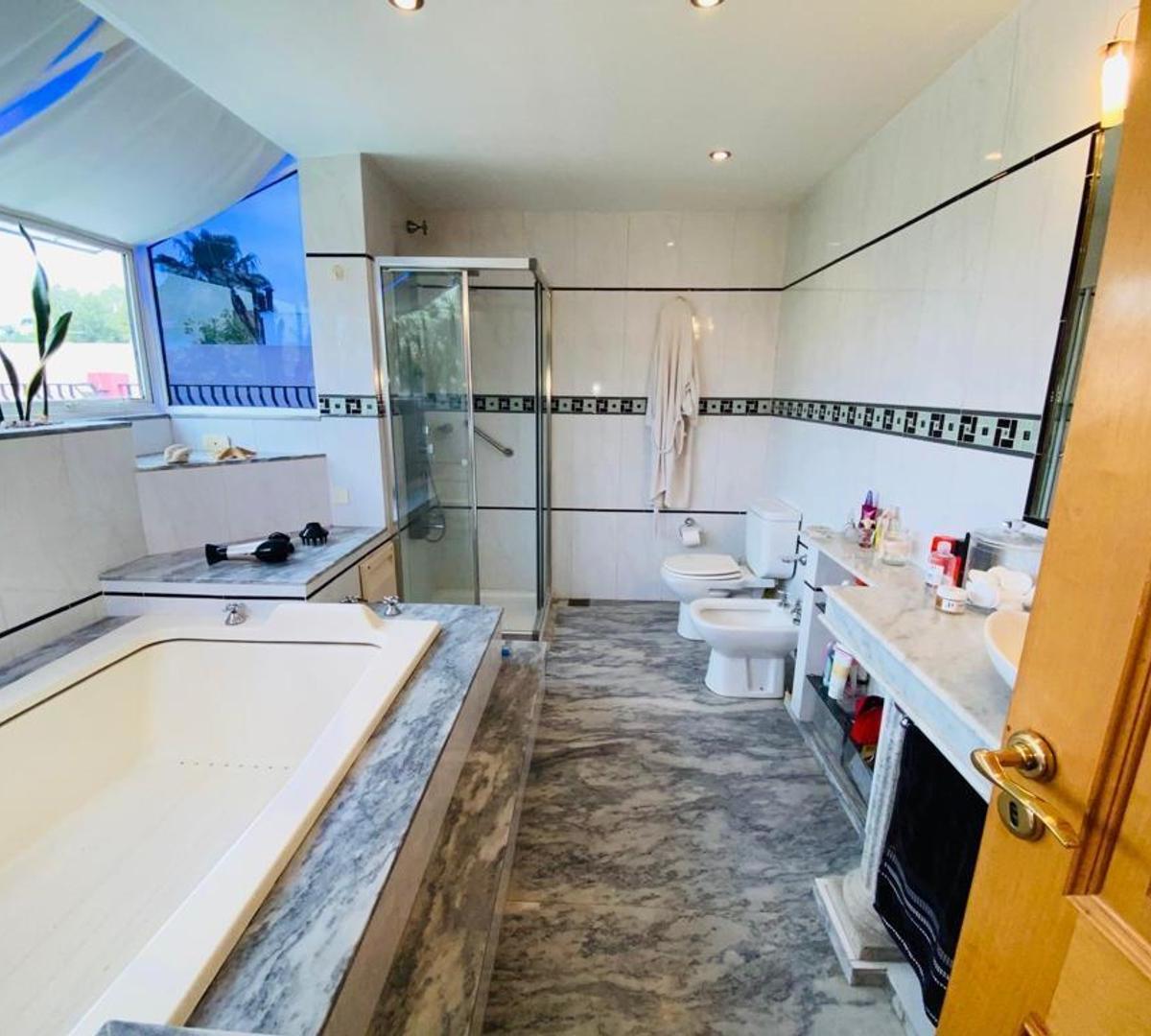 Foto de Casa 5 ambientes - Ramos Mejía, imagen 4