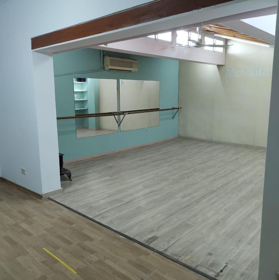 Departamento 100 mt Apto profesional - planta baja