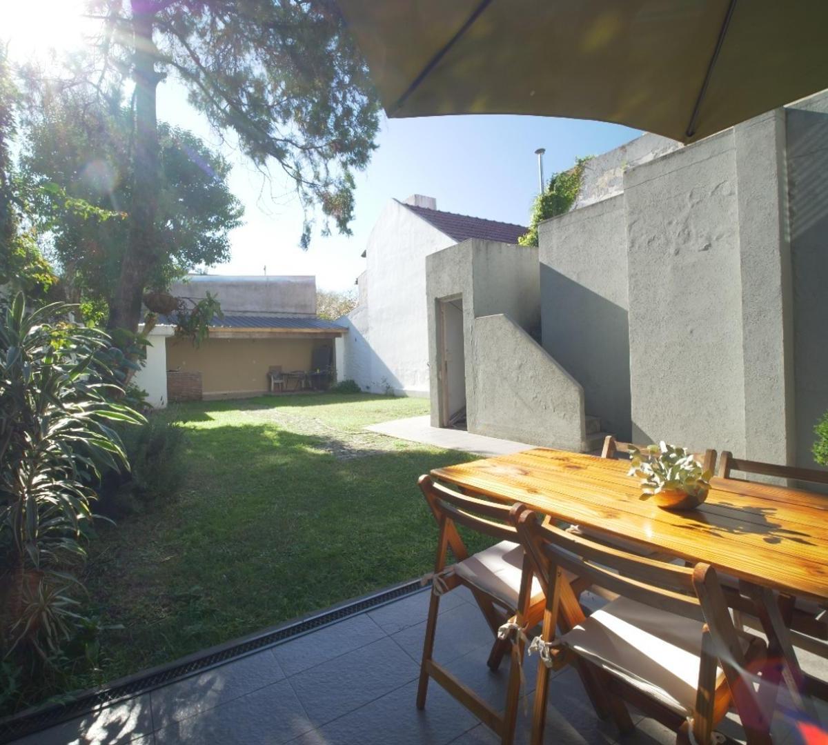 Casa 6 ambientes - Ramos Mejía