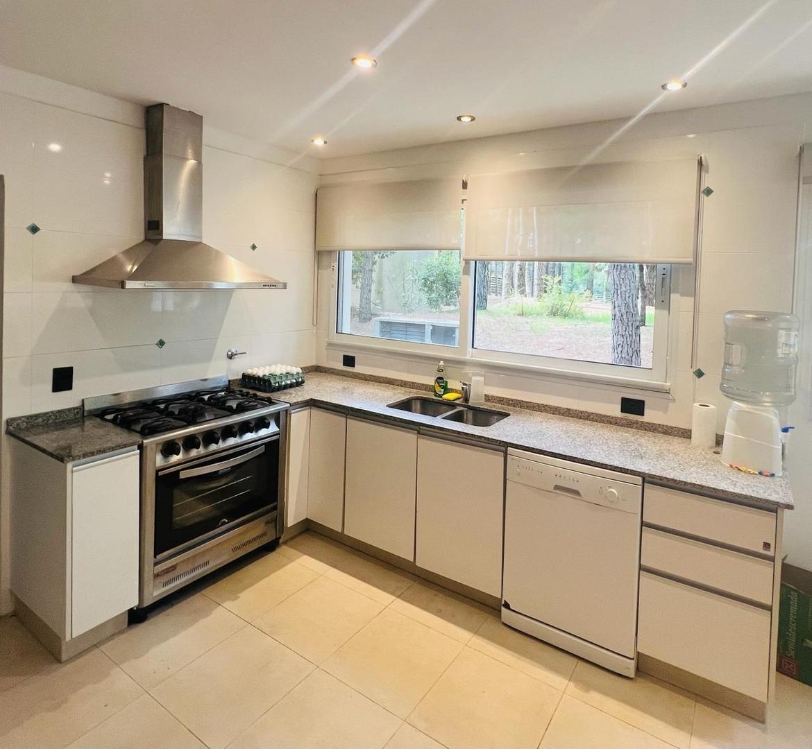 Venta Casa 6 Amb. Costa Esmeralda 3